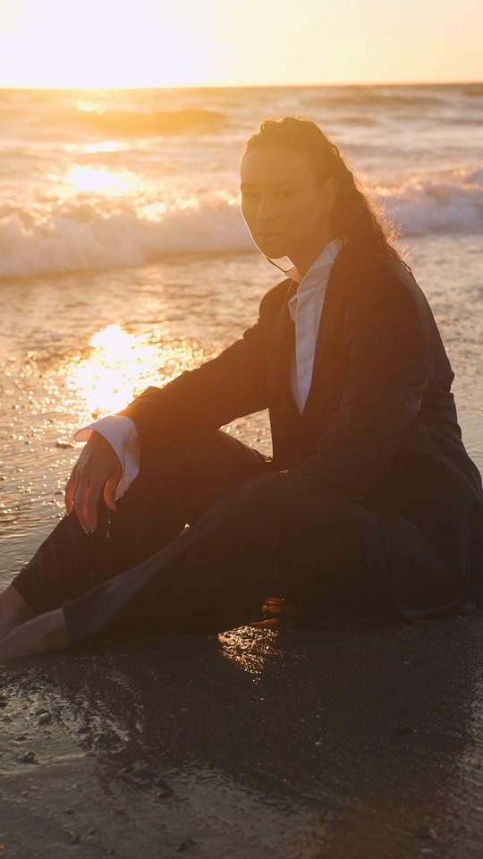Editorial, Golden Hour. Film de Daria Basova